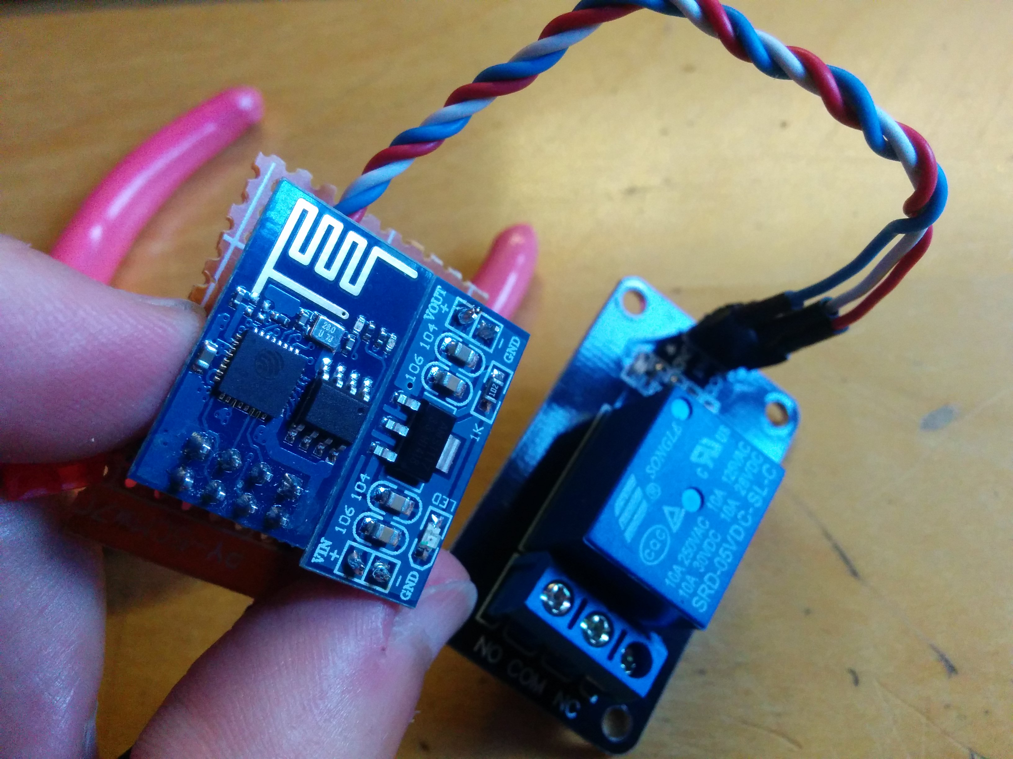 despues_rele_esp8despues_rele_esp826